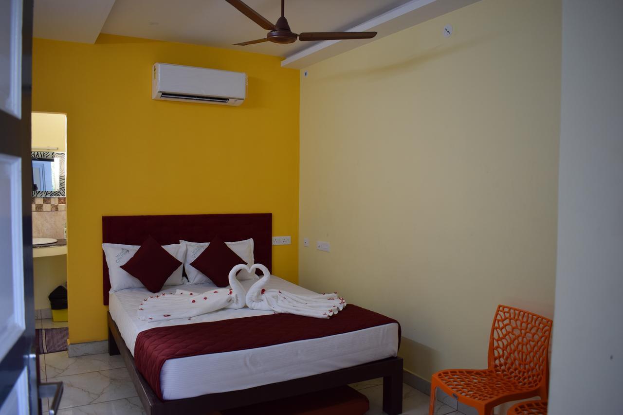 Hotel Wind Chimes à Kuilapalayam Extérieur photo